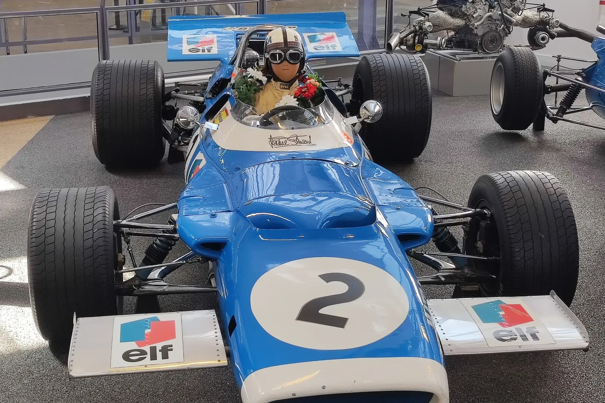 Monoplace bleue Matra MS80 de Formule 1 exposée à l'Espace Automobiles Matra de Romorantin-Lanthenay